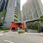 Sky Suites Charming 3Br Suite Klcc View