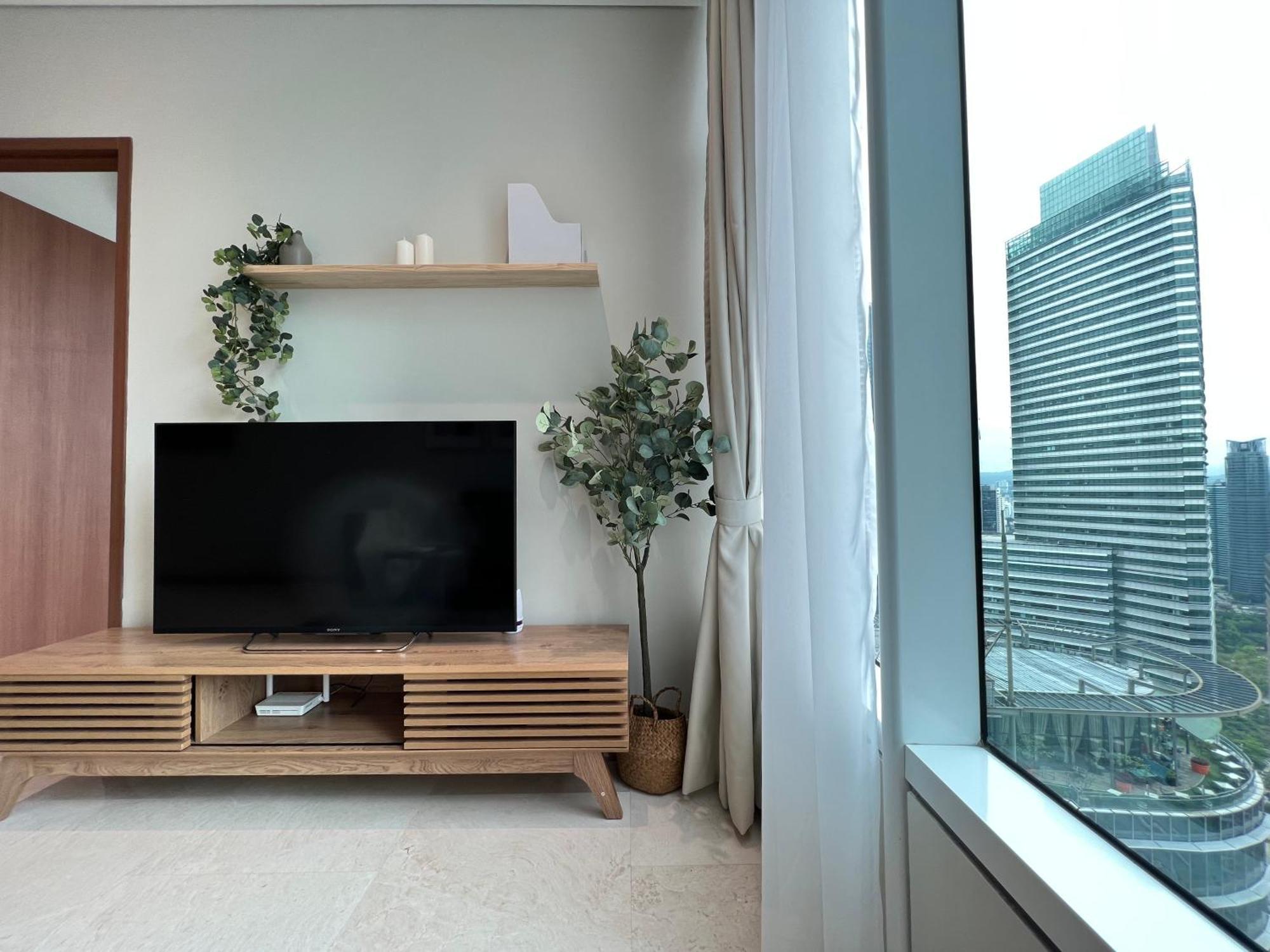 Sky Charming 3br Klcc View Pangsapuri