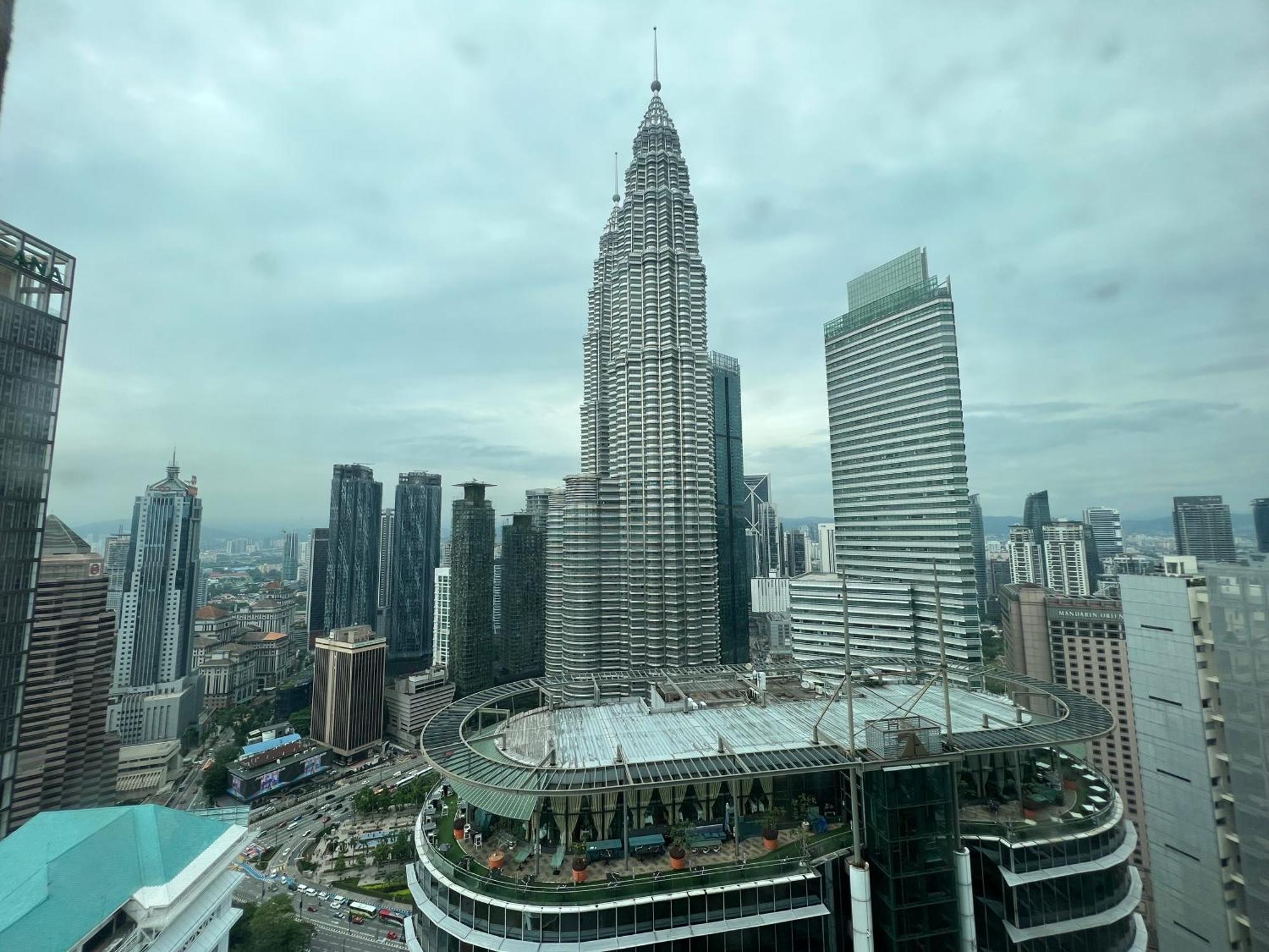 Pangsapuri Sky Charming 3br Klcc View *
